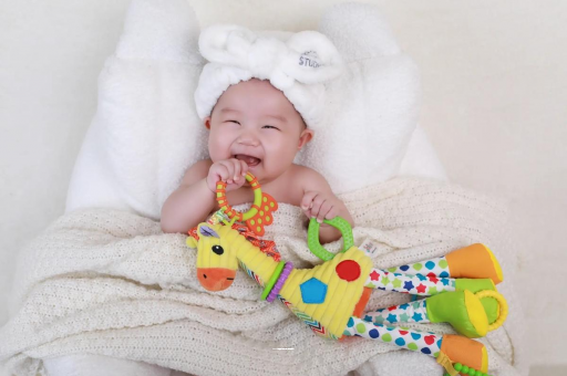 双峰宝宝的口欲期